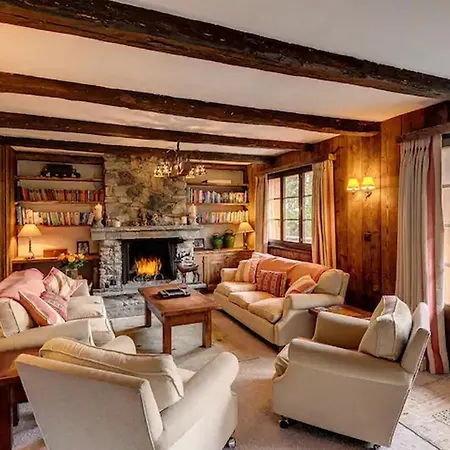 Chalet Wonderful Chalet Ski In Ski Out *
